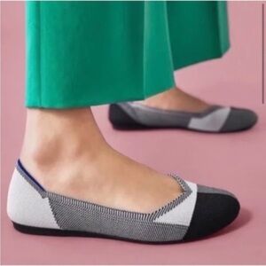 Rothy’s The Flat Round Captoe Black Cream Plaid Retired Size 9.5